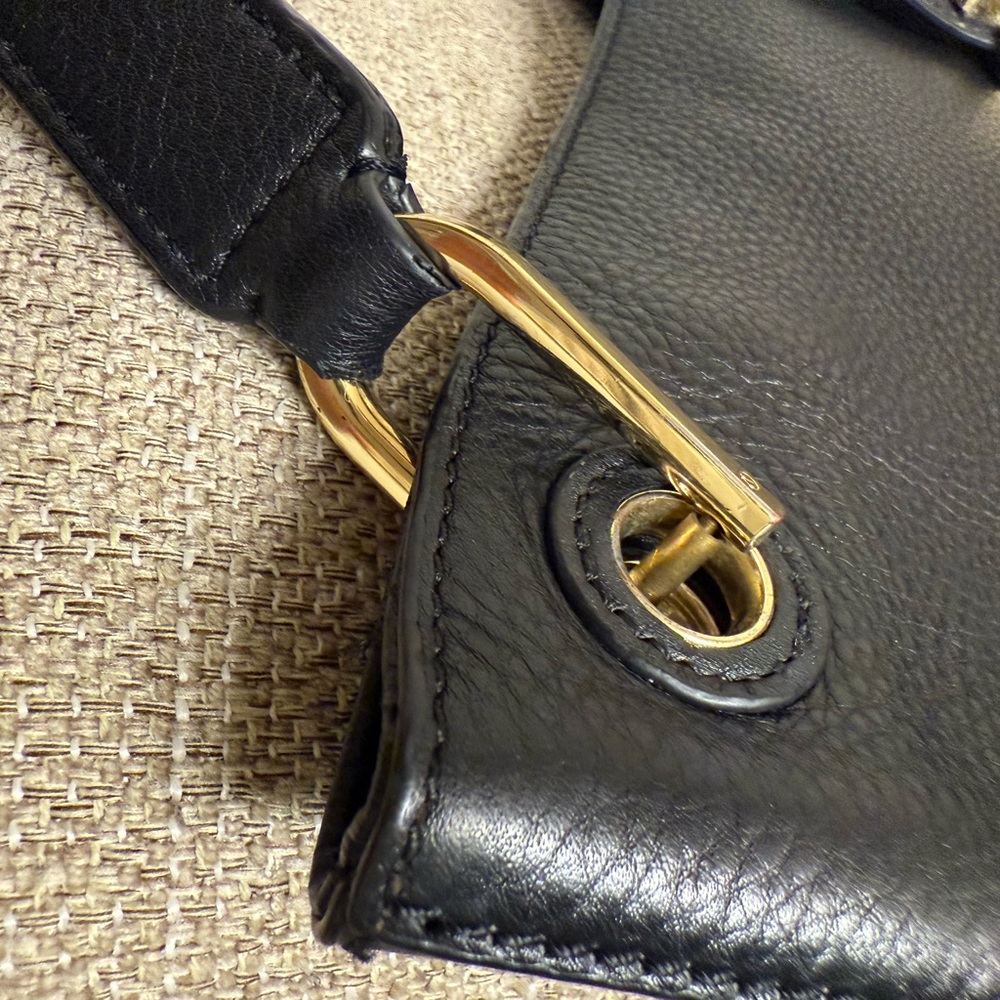 Tory Burch Hobo Shoulder Bag in black - Picture 14 of 15